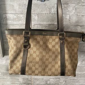 Gucci tote